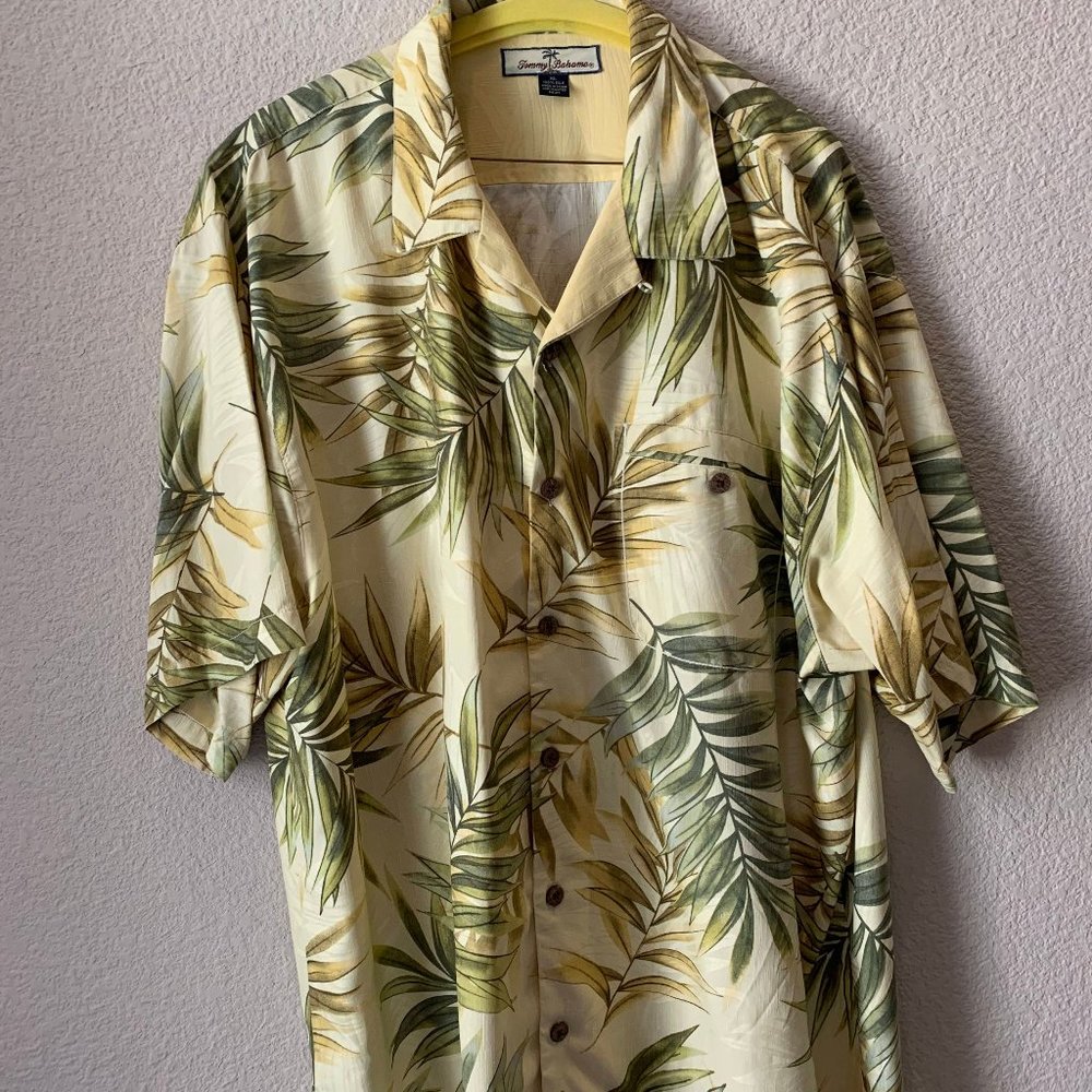 Tommy Bahama 100% Silk Floral Shirt